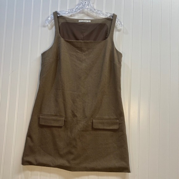 Abercrombie & Fitch Dresses & Skirts - Abercrombie & Fitch Brown Houndstooth Square Neck Shift Mini Dress M Sleeveless